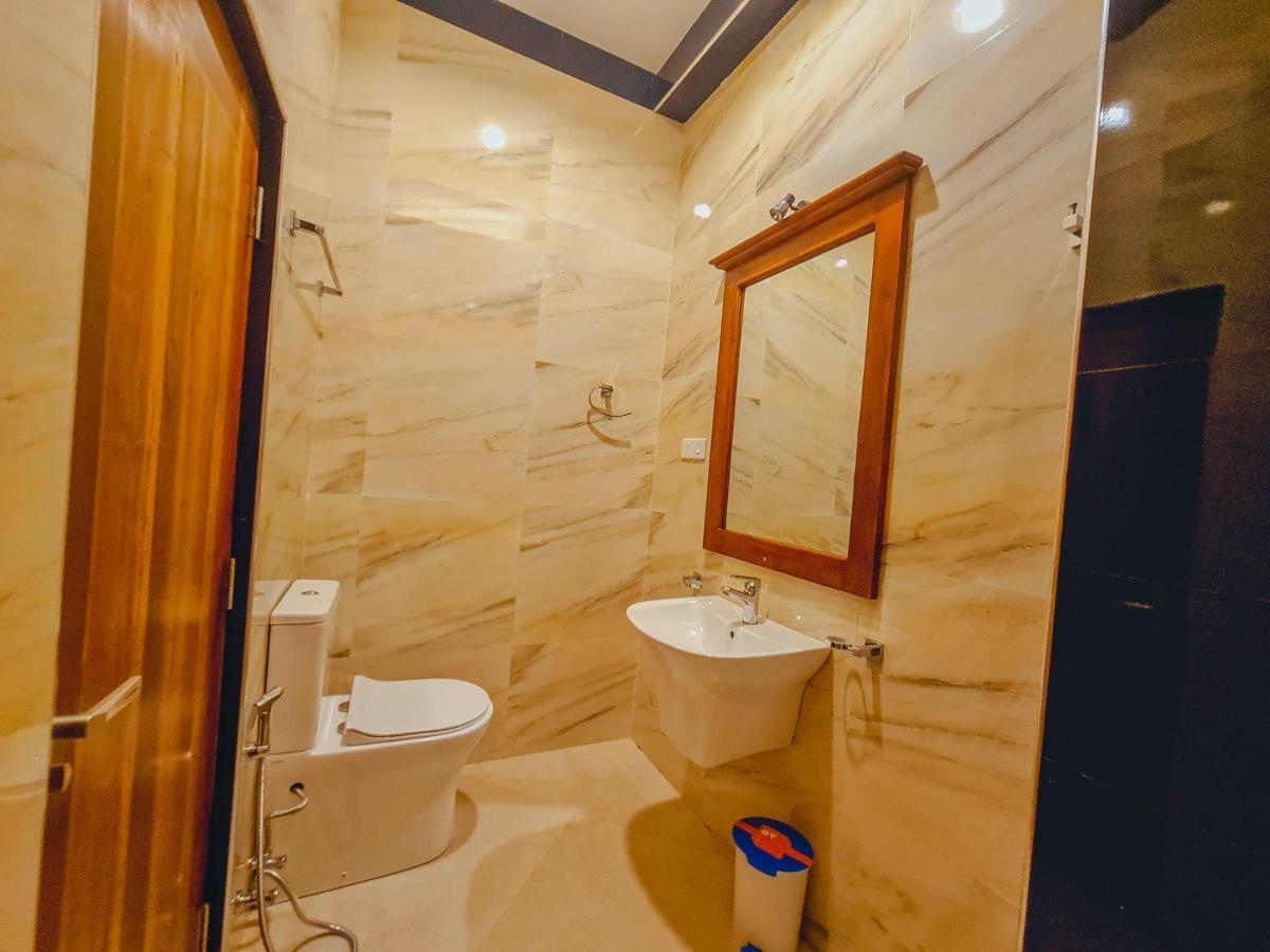 Top Rich Hotel Nuwara Eliya Buitenkant foto
