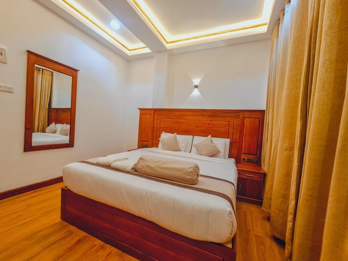 Top Rich Hotel Nuwara Eliya Buitenkant foto
