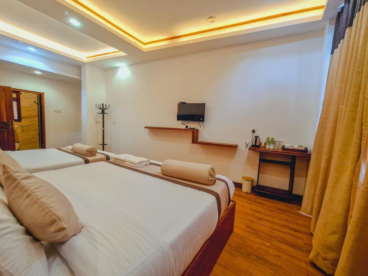 Top Rich Hotel Nuwara Eliya Buitenkant foto