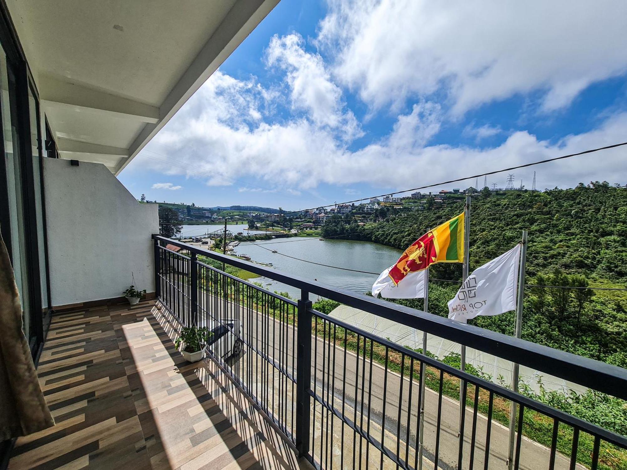 Top Rich Hotel Nuwara Eliya Buitenkant foto